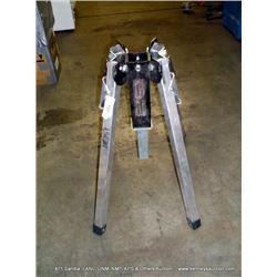 SERVICES:MATERIALS QUADRA FLEX V