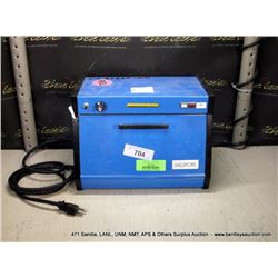 MILLIPORE LABORATORY INCUBATOR (print sequence:) 63960