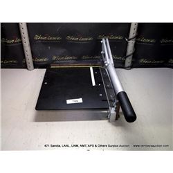 ACCU CUTTER PAPER CUTTER