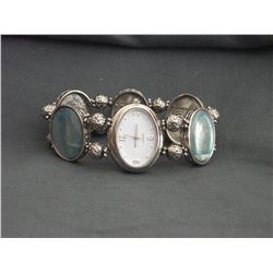 LADIES QUARTZ WATCH WITH ABALONE STYLE STRETCH BRACELET