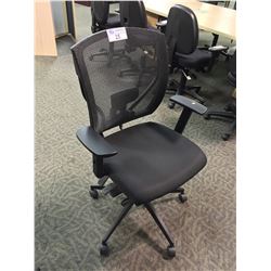 BLACK EURO STYLE MESH BACK MULTI LEVER TASK CHAIR