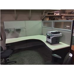 HAWORTH PREMISE ENHANCED 7' X 7' CORNER WORKSTATION, C/W PARTIAL GLAZED PANELING AND RAIL