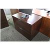 Image 1 : MAHOGANY 2 DRAWER LATERAL FILE CABINET