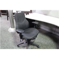 GLOBAL TRITEK BLACK MULTILEVER TASK CHAIR