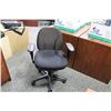 Image 2 : BLACK MULTI LEVER ADJUSTABLE ARM TASK CHAIR