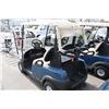 Image 2 : 2005 BLUE ELECTRIC CLUB CAR WITH CHARGER SN# PQ0538-552810