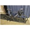 Image 1 : SCOTT FOIL 10  18 SPEED CARBON FIBRE ROAD BIKE RETAIL$3699