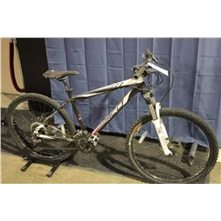 BLACK NORCO 24 SP FRONT SUSP MOUNTAIN BIKE