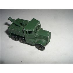VINTAGE *VERY RARE* DIECAST TOY ARMY MILITARY SCAMMELL BREAKDOWN TRUCK STAMPED *LESNEY ENGLAND* BOOK