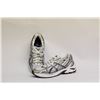 Image 1 : ASICS WOMEN'S SIZE 5.5 RUNNING SHOES