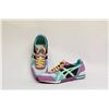 Image 1 : ONITSUKA TIGER WOMENS SIZE 7.5 SHOES