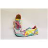 Image 1 : ONITSUKA TIGER WOMENS SIZE 8.5 SHOES