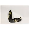 Image 1 : ADIDAS WOMENS SIZE 5.5 SHOES