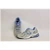 Image 1 : NEW BALANCE WOMENS SIZE 6 RUNNING SHOES