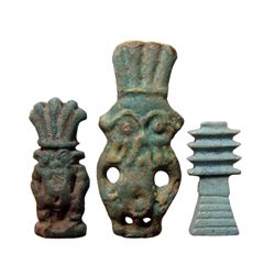 A lot of 3 Egyptian faience amulets