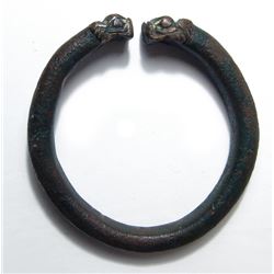 Near Eastern bronze bracelet with animal heads