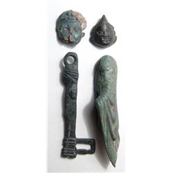 A lot of 4 Roman bronze items