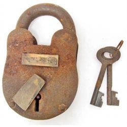 CAST IRON PADLOCK W/ YUMA PRISON TAG & KEYS