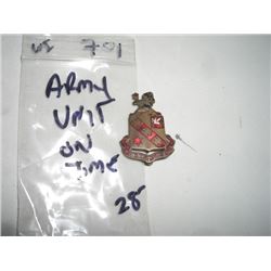 WORLD WAR 2 RARE US ARMY *ON-TIME* MEDAL PIN VALUE $28.00+!! PIN CAME OUT OF SAFE BOX!!