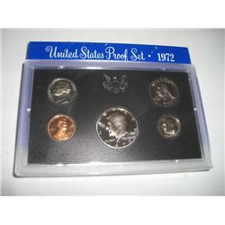 1972-S UNITED STATES PROOF SET RED BOOK ORIGINAL ISSUE VALUE IS $5.00!! COMES IN ORIGINAL BOX!!