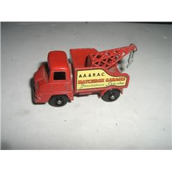 VINTAGE *VERY RARE* DIECAST TOY THAMES TRADER WRECK TRUCK NO.13 STAMPED *LESNEY-ENGLAND BOOK VALUE $