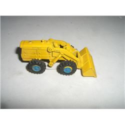 VINTAGE *EXTREMELY RARE* DIECAST TOY MICHIGAN 375A TRACTOR STAMPED *MERCURY MADE IN ITALY* BOOK VALU