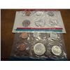 Image 2 : 1972 US MINT SET (UNC) P/D/S (WITH ENVELOPE)