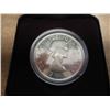 Image 2 : 1962 CANADA SILVER DOLLAR IN BLACK CASE
