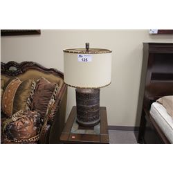 TABLE LAMP (BRASS)