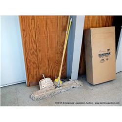 LOT: BROOMS & SWEEPER PAN