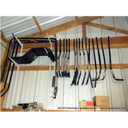 LOT: ASSORTED METAL SUPPORT BRACKETS