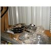 Image 1 : LOT: ASSORTED GOLF CART HUB CAPS
