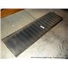 Image 1 : CONTENTS: SHELF--RUBBER FLOOR MATS