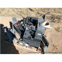 PALLET: KIOTI FRAME MOUNT HITCHES