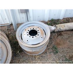 LOT: METAL RIMS