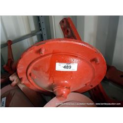 FORD TRACTOR ARM/HUB