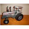 Image 1 : 160 White Tractor