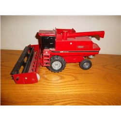 Case IH 1680 Combine