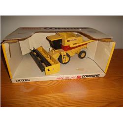 New Holland Combine
