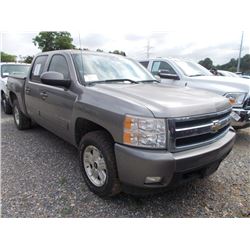 2008 CHEVROLET SILVERADO Z71 4X4 CREW CAB PICKUP, S/N 3GCEK13J08G216402, V8 GAS, A/T, BED COVER, ODO