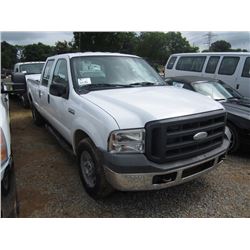 2005 FORD F250 PICKUP, S/N 1FTSW20545EB28962, GAS ENG, A/T, LONG BED, CREW CAB, ODOMETER READING 111