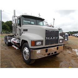 2004 MACK CH613 T/A TRUCK TRACTOR, S/N 1M1AA18Y34N156625, AC-427 MACK DIESEL, 8LL TRANS, 44K REAR, 1