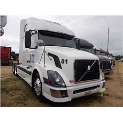 2005 VOLVO T/A TRUCK TRACTOR, S/N 4V4NC9GH75N387190, D12 VOLVO DIESEL ENG, 18 SPD TRANS, ENGINE BRAK