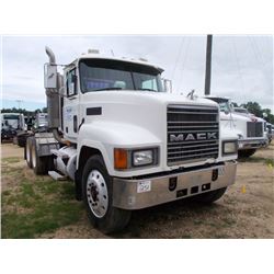 2000 MACK CH613 T/A TRUCK TRACTOR, S/N 1M1AA13YXYW130790, E7-350 MACK DIESEL ENG, 9 SPD TRANS, 38K R