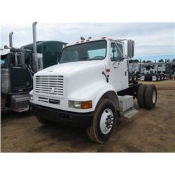 2000 INTERNATIONAL S/A TRUCK TRACTOR, S/N 1H2H6AHN1YH255974, CUMMINS ISM 280 ENGINE, 9 SPD TRANS, 11