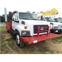 2006 CHEVROLET C6500 S/A FLATBED WINCH TRUCK, S/N 1GBJ6E1306F415984, DURAMAX DIESEL ENG, 6 SPD TRANS