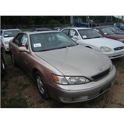1997 LEXUS ES 300, S/N JT8BF22G3V5005800, V6 GAS, A/T, ODOMETER READING 169,926 MILES