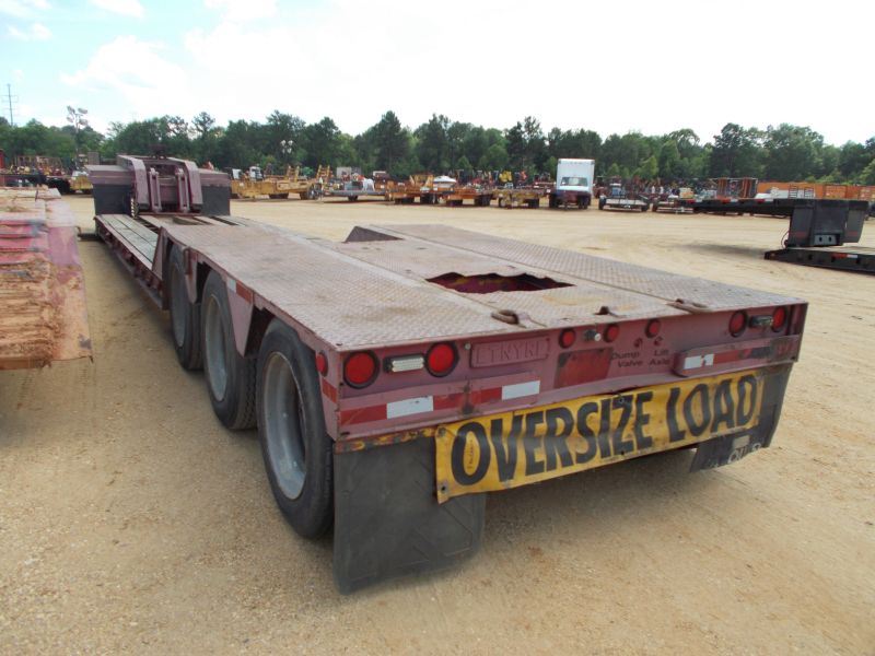 ETNYRE TRIAXLE LOWBOY TRAILER, S/N 25009, 8' X 22' LOAD DECK