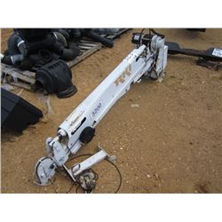 RKI PLATE MOUNT CRANE, S/N 4203, 3,200# CAP, W/ REMOTE CONTROL (REMOTE IN OFFICE)