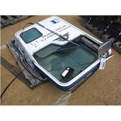 1 LOT (3) TRUCK TRACTOR DOORS
